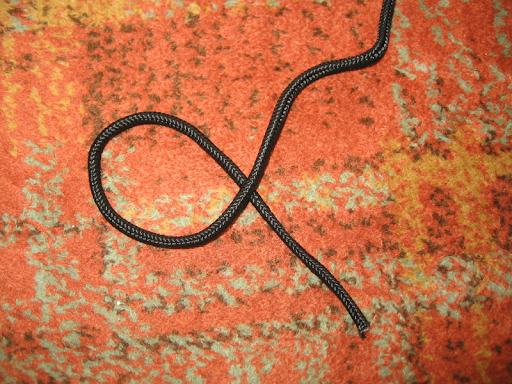  Figure of Eight knot step 1